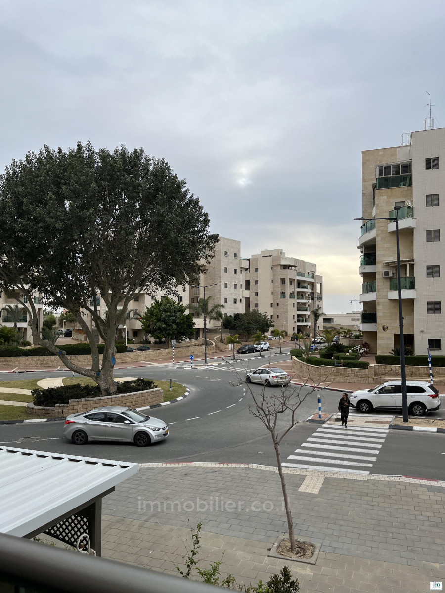 Apartamento 5 cômodos Ascalão Barnea 529-IBL-30