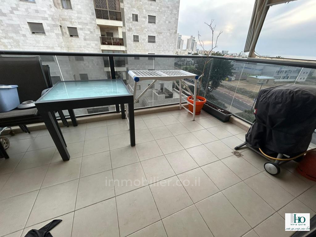 Apartamento 4 cômodos Ascalão Barnea 529-IBL-39