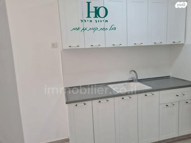 Apartamento 3 cômodos Ascalão Atikot 529-IBL-3