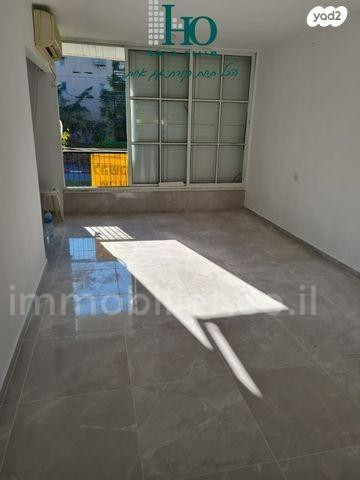 Apartamento 3 cômodos Ascalão Atikot 529-IBL-3