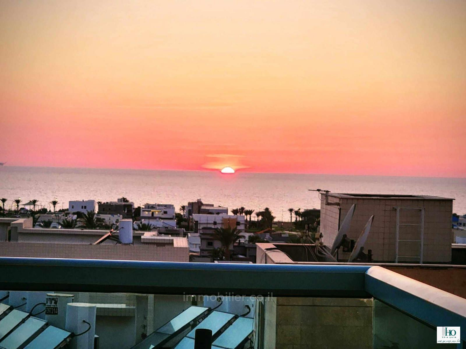 Apartamento 4 cômodos Ascalão Barnea 529-IBL-76