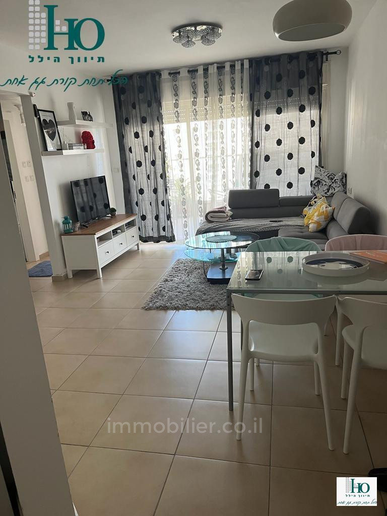 Apartamento 3 cômodos Ascalão Neve Adarim 529-IBL-78