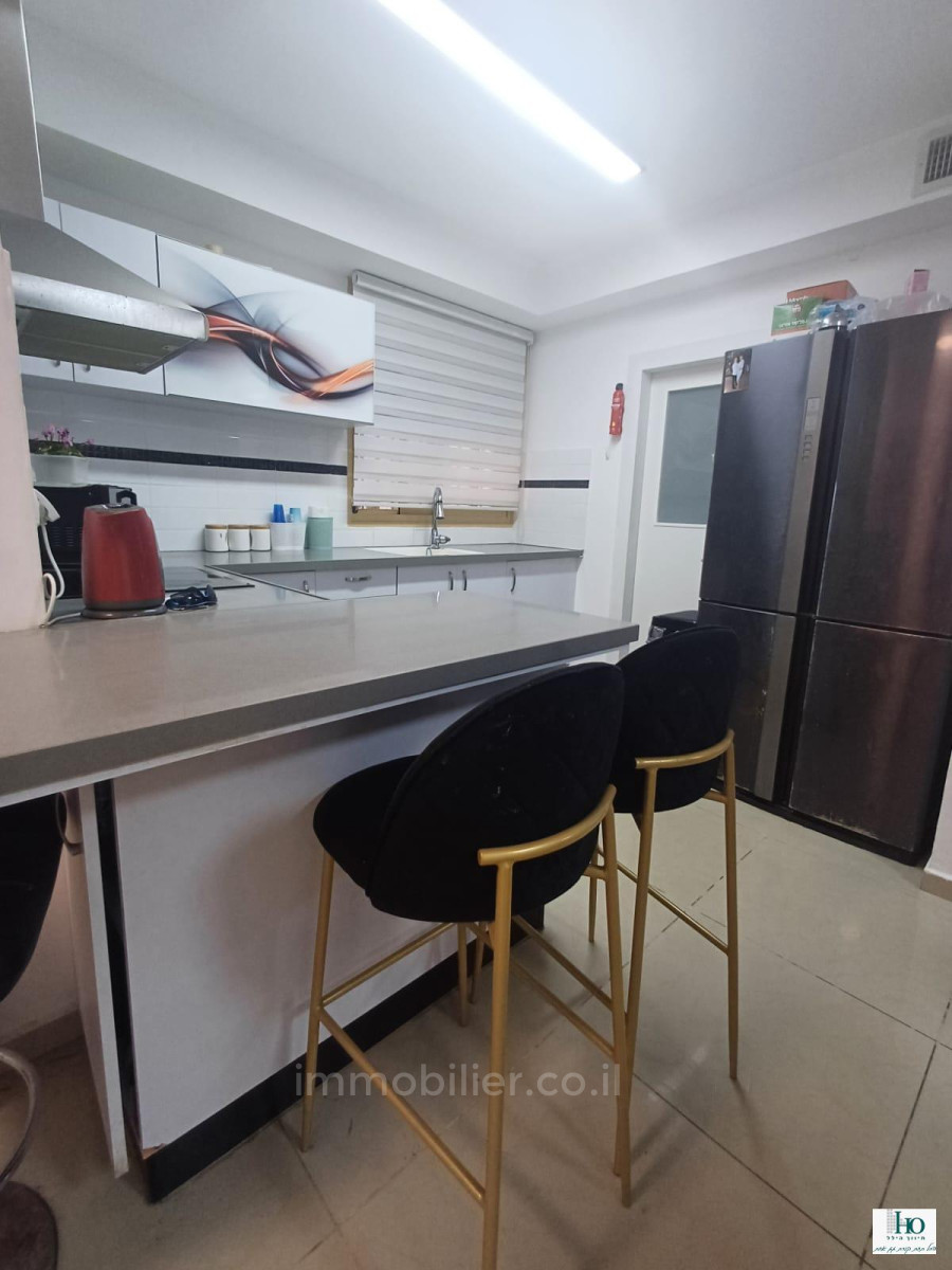 Apartamento 5 cômodos Ascalão Neve Adarim 529-IBL-79