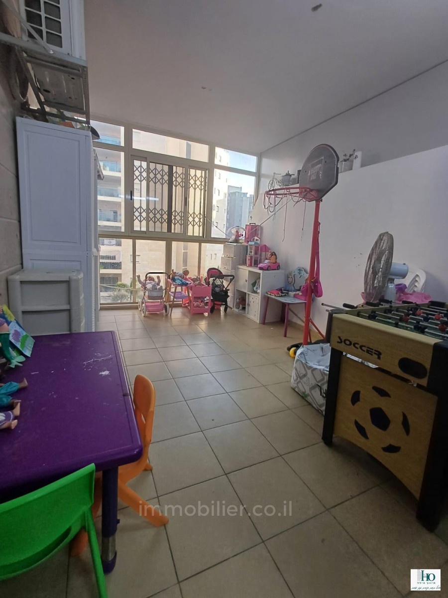 Apartamento 5 cômodos Ascalão Neve Adarim 529-IBL-79
