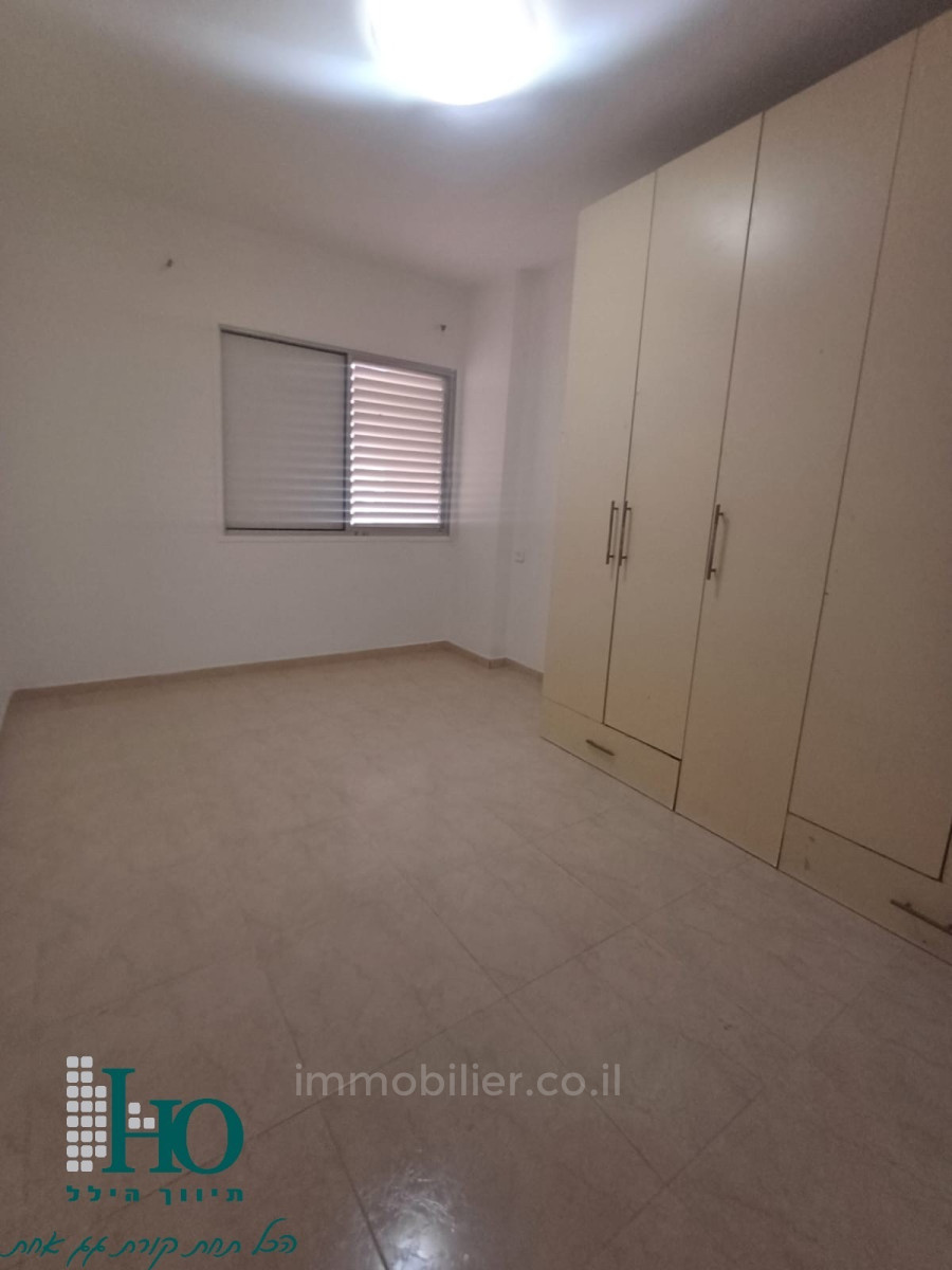 Apartamento 3 cômodos Ascalão Atikot 529-IBL-84