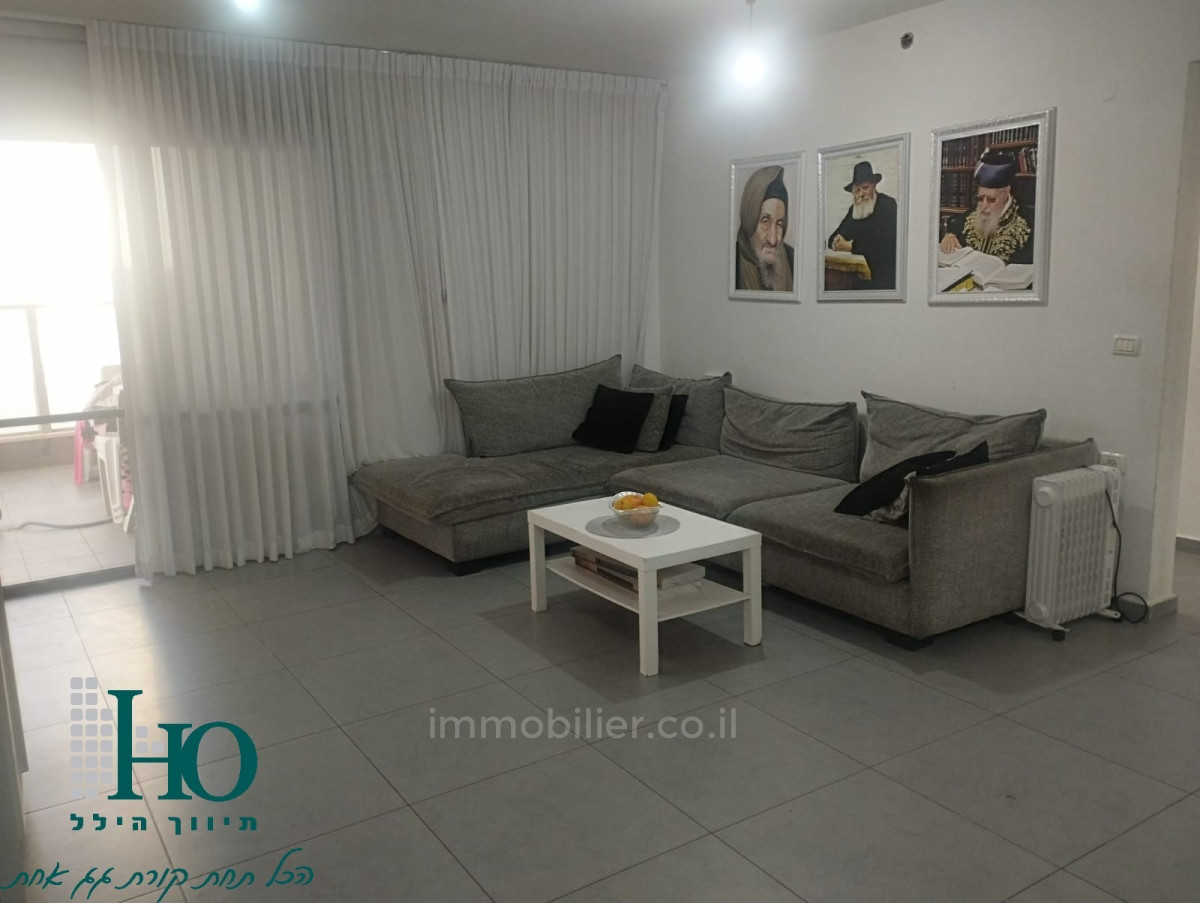 Apartamento 4 cômodos Ascalão City 529-IBL-90