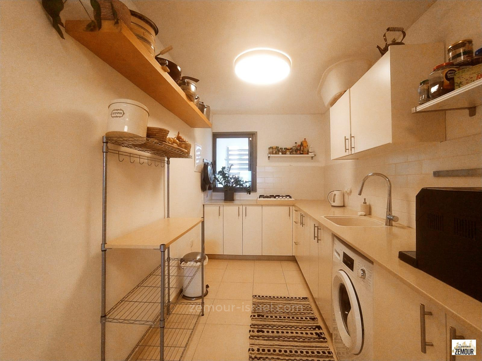 Apartamento 4 cômodos Raanana Kiryat Veizman 60-IBL-1257