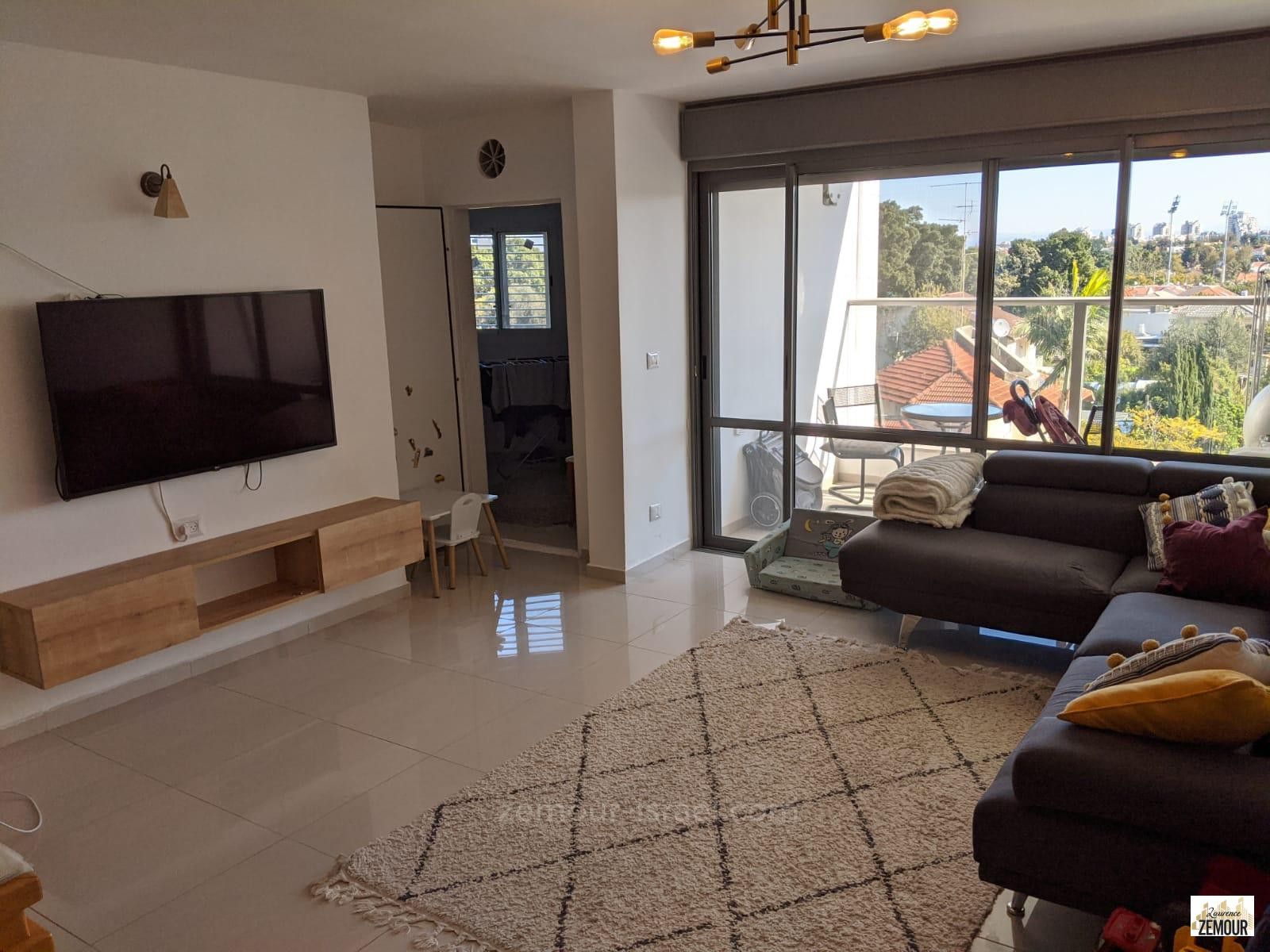 Apartamento 4 cômodos Raanana Kiryat Veizman 60-IBL-1257