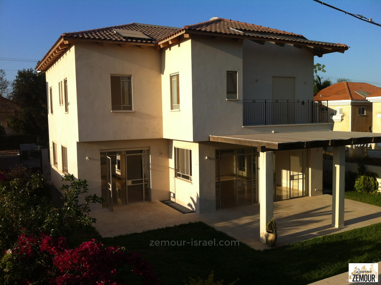 Casa de campo 8 cômodos Raanana Perto do centro 60-IBL-1261