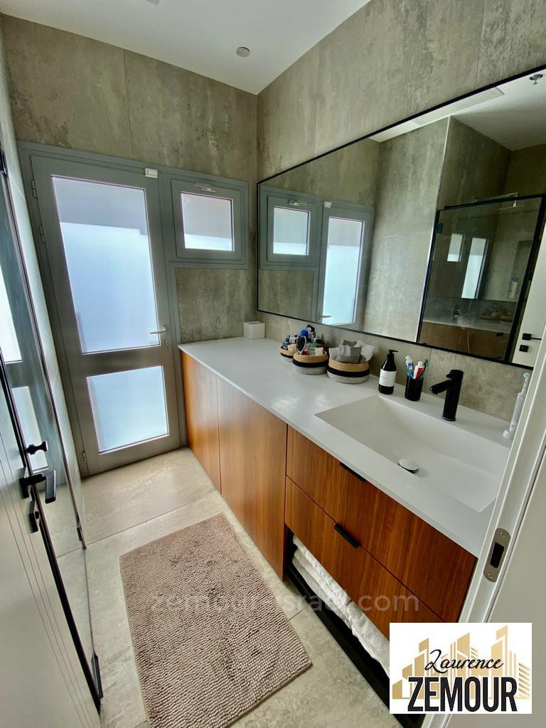 Cobertura 4 cômodos Raanana Perto do centro 60-IBL-1276