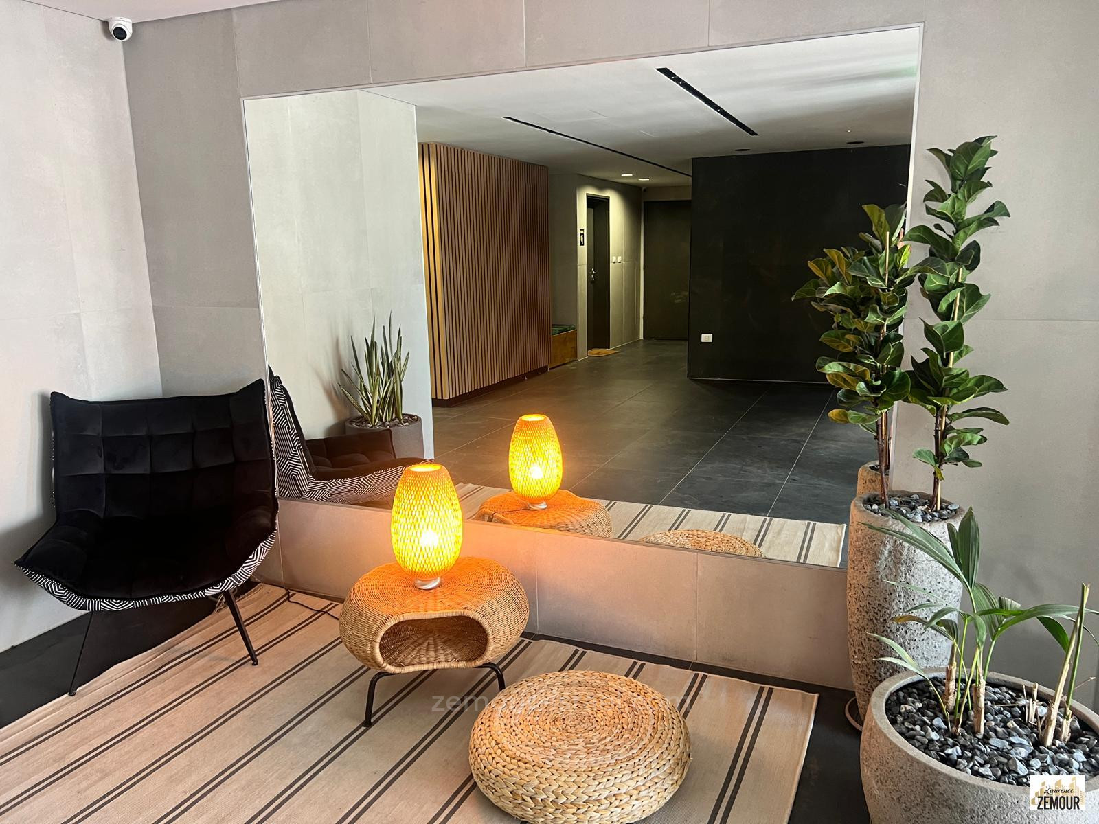 Apartamento 3 cômodos Raanana 2003 60-IBL-1327