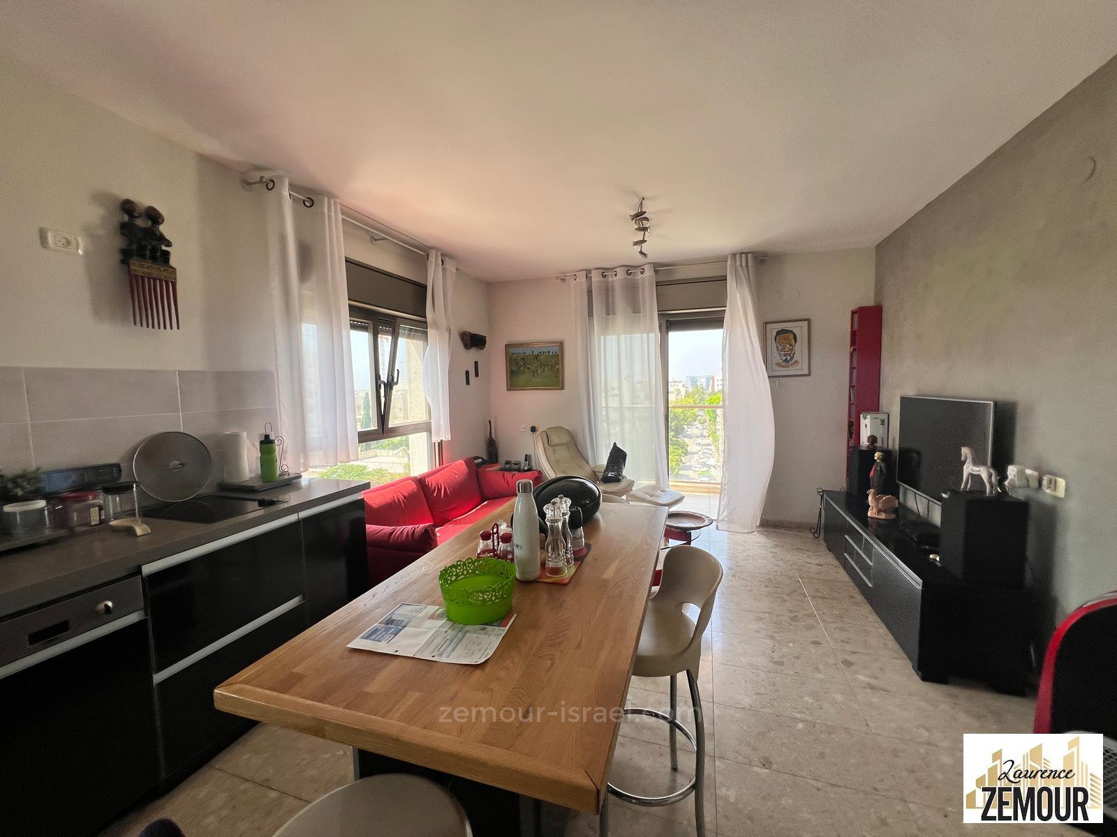 Apartamento 3 cômodos Raanana Perto da prefeitura 60-IBL-1328