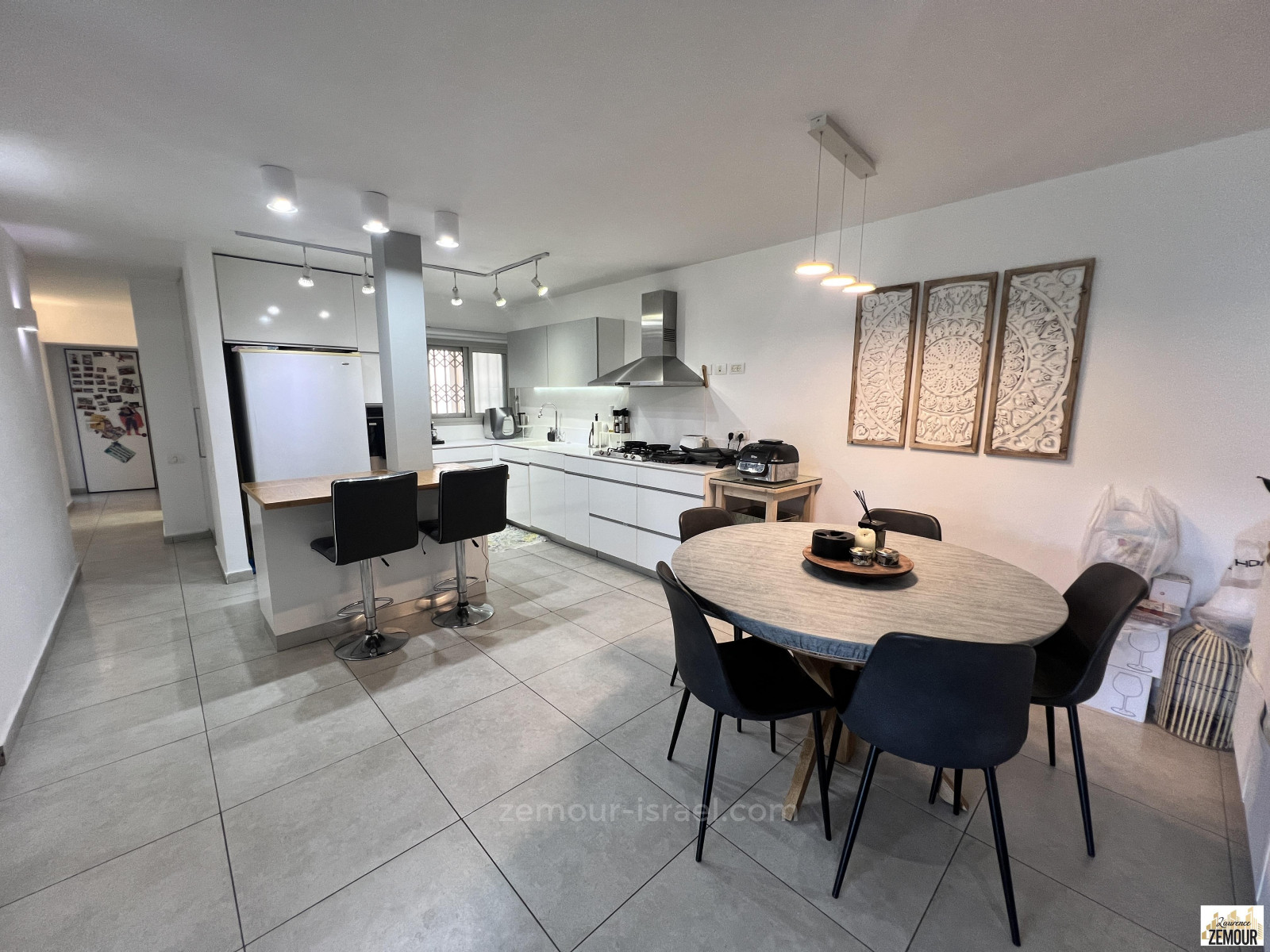 Apartamento 4 cômodos Raanana Perto do centro 60-IBL-1334