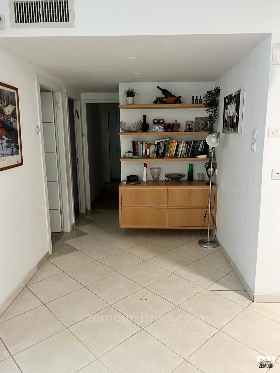 Apartamento 4 cômodos Raanana Kiryat David Remez 60-IBL-1346