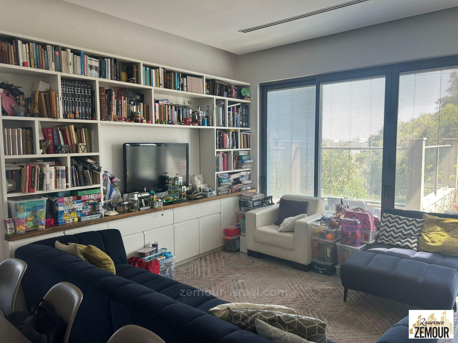 Duplex 5 cômodos Raanana Próximo de Yavne 60-IBL-1353