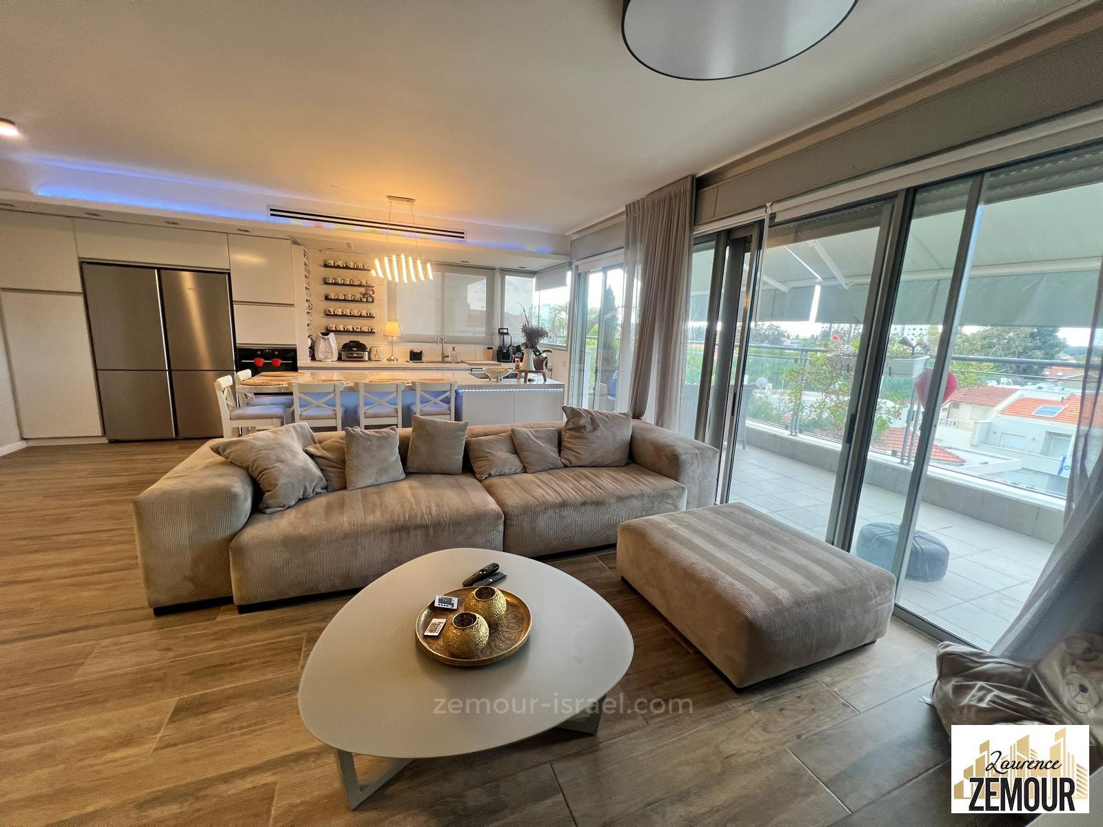 Duplex 5 cômodos Raanana Est 60-IBL-1379