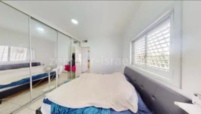 Apartamento 4 cômodos Tel Aviv Bavli 60-IBL-1393