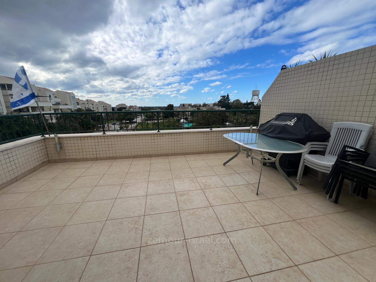 Duplex 5 cômodos Raanana 2005 60-IBL-1400
