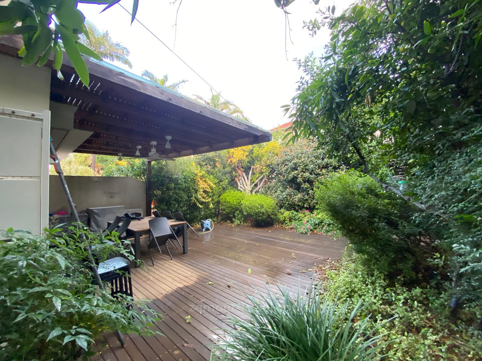 Casa de campo 7 cômodos Raanana Est 60-IBL-1406