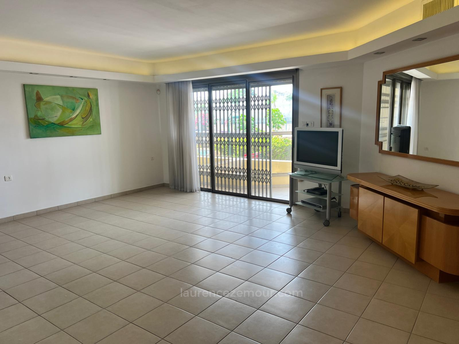 Apartamento 5 cômodos Raanana 2005 60-IBL-1443