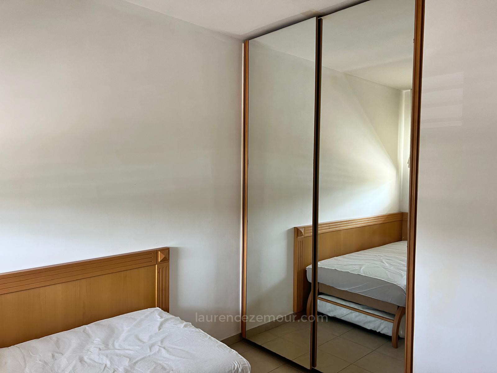 Apartamento 5 cômodos Raanana 2005 60-IBL-1443