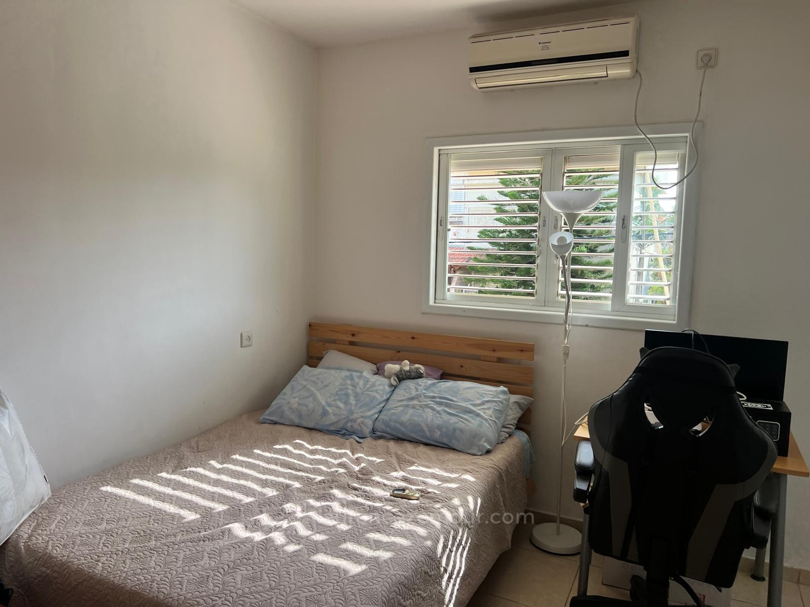 Apartamento 3 cômodos Herzliya Centro da cidade 60-IBL-1444