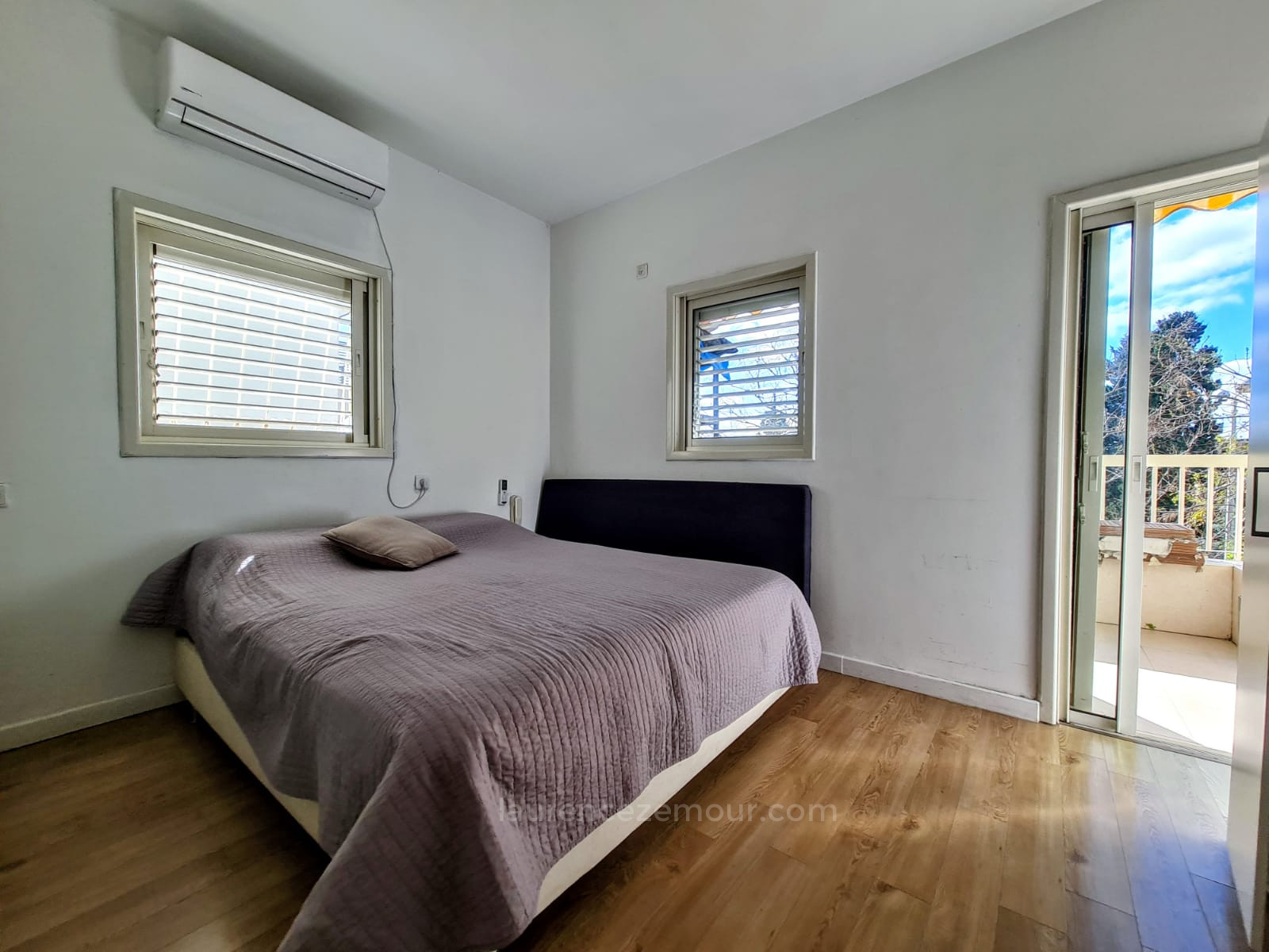 Apartamento 5 cômodos Raanana Perto de Yad Labanim 60-IBL-1447