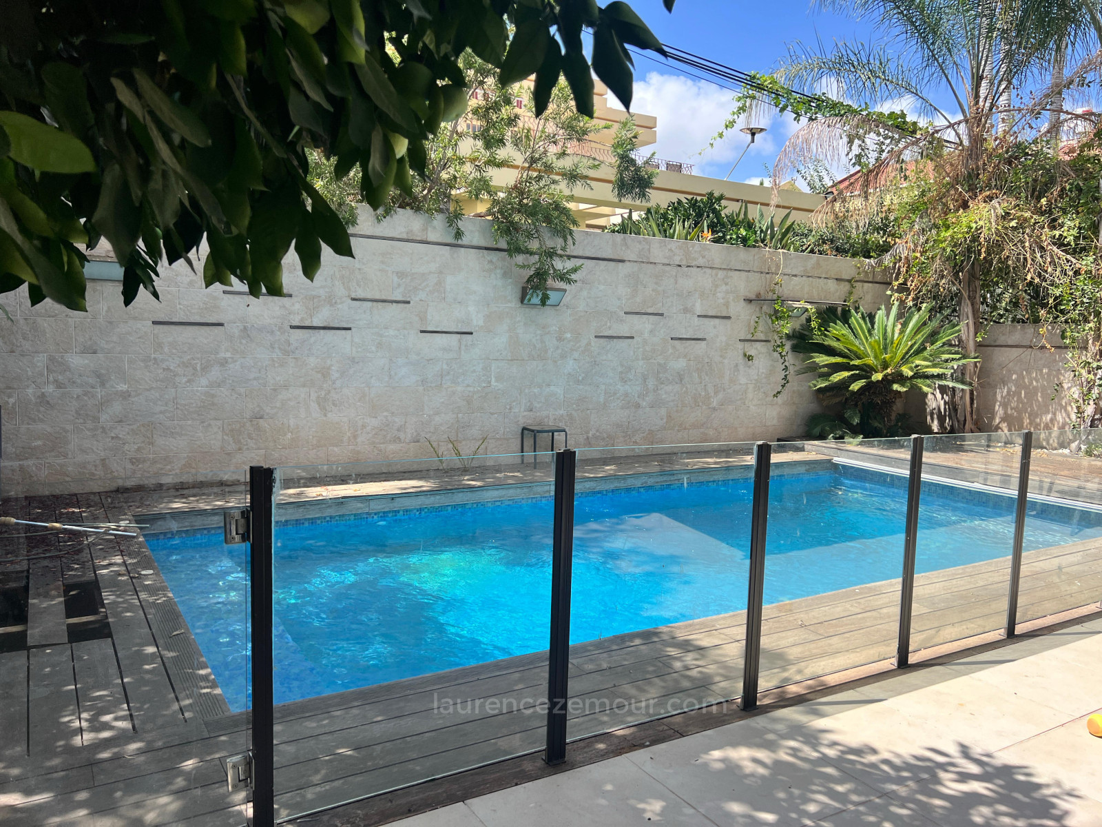 Casa de campo 8.5 cômodos Raanana Est 60-IBL-1451