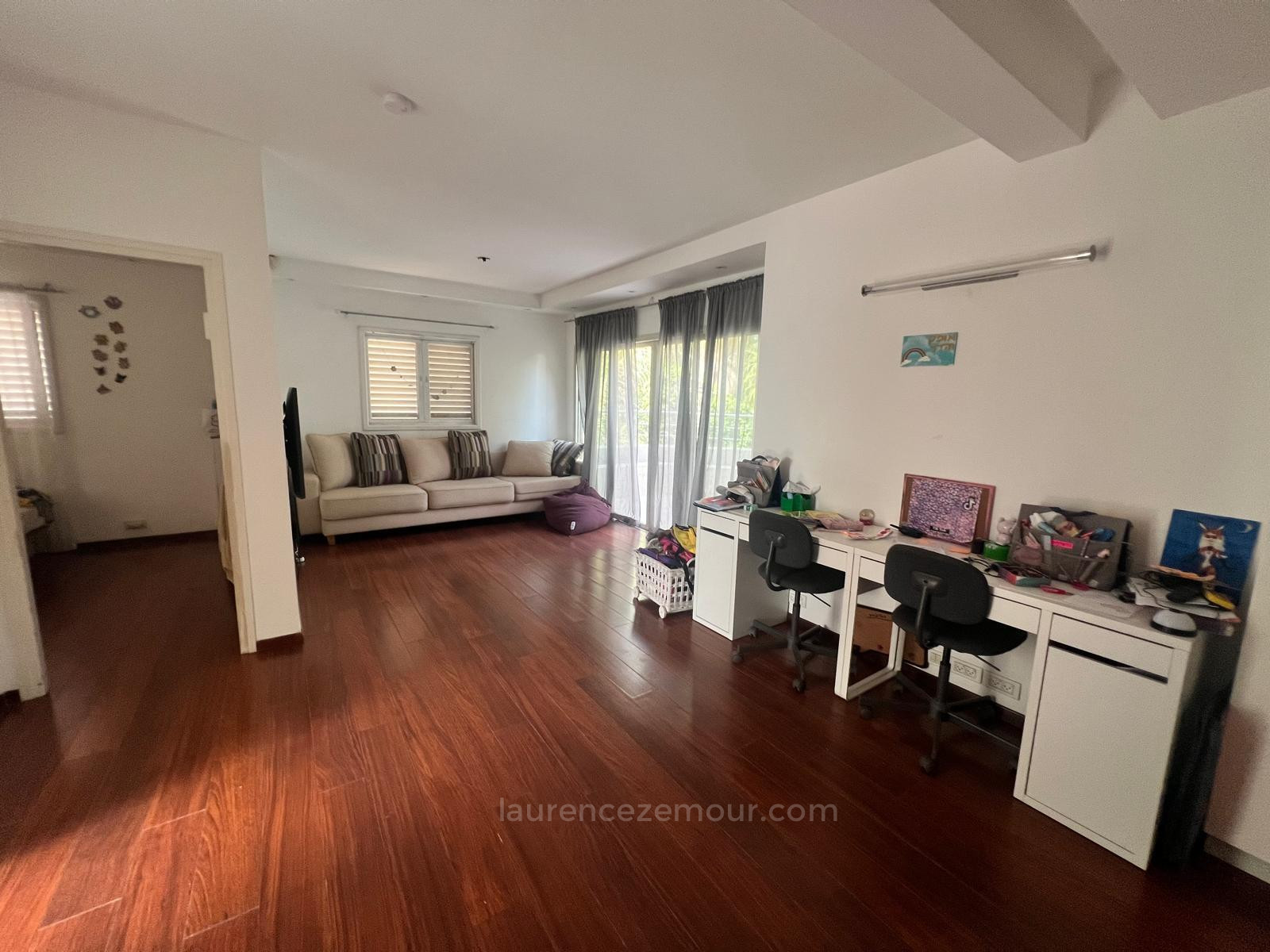 Casa de campo 8 cômodos Raanana Hanessiim 60-IBL-1464