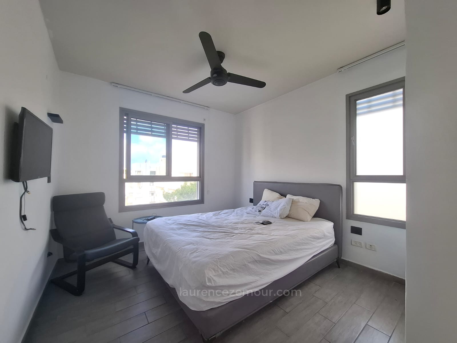 Apartamento 4 cômodos Raanana Est 60-IBL-1477