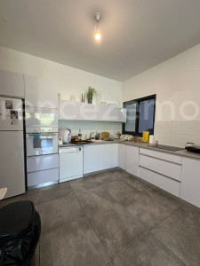 Venda Apartamento garden Kfar Yona