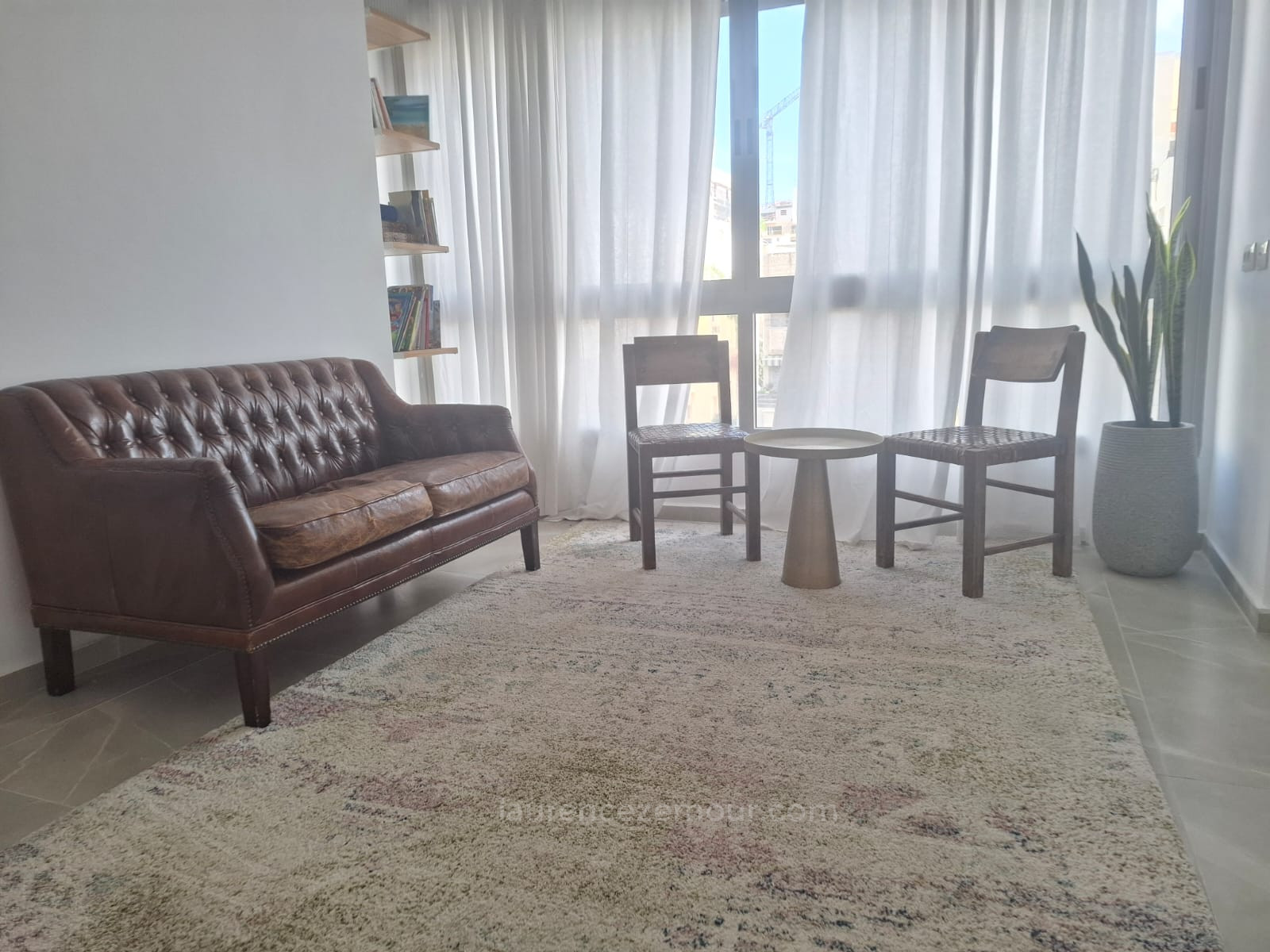 Apartamento 5 cômodos Raanana Perto do centro 60-IBL-1487