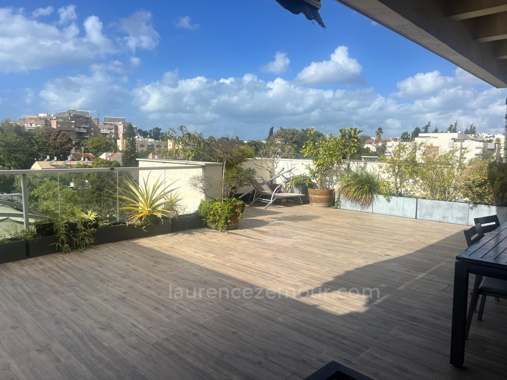 Cobertura 6 cômodos Raanana oeste 60-IBL-1496