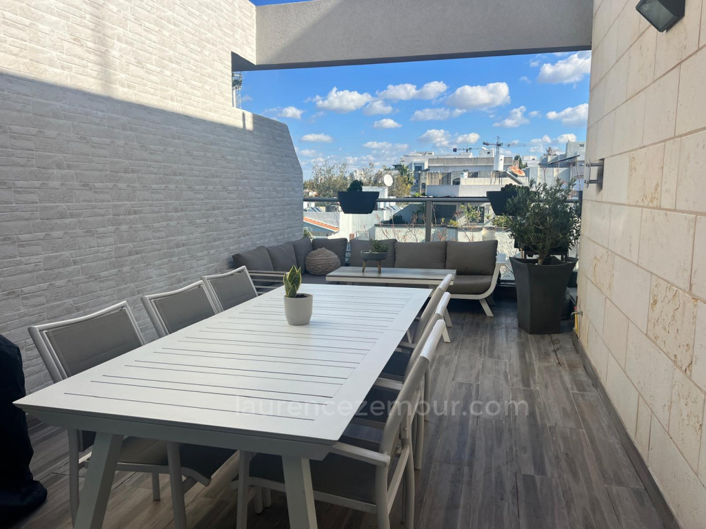 Duplex 5 cômodos Raanana Perto do centro 60-IBL-1497