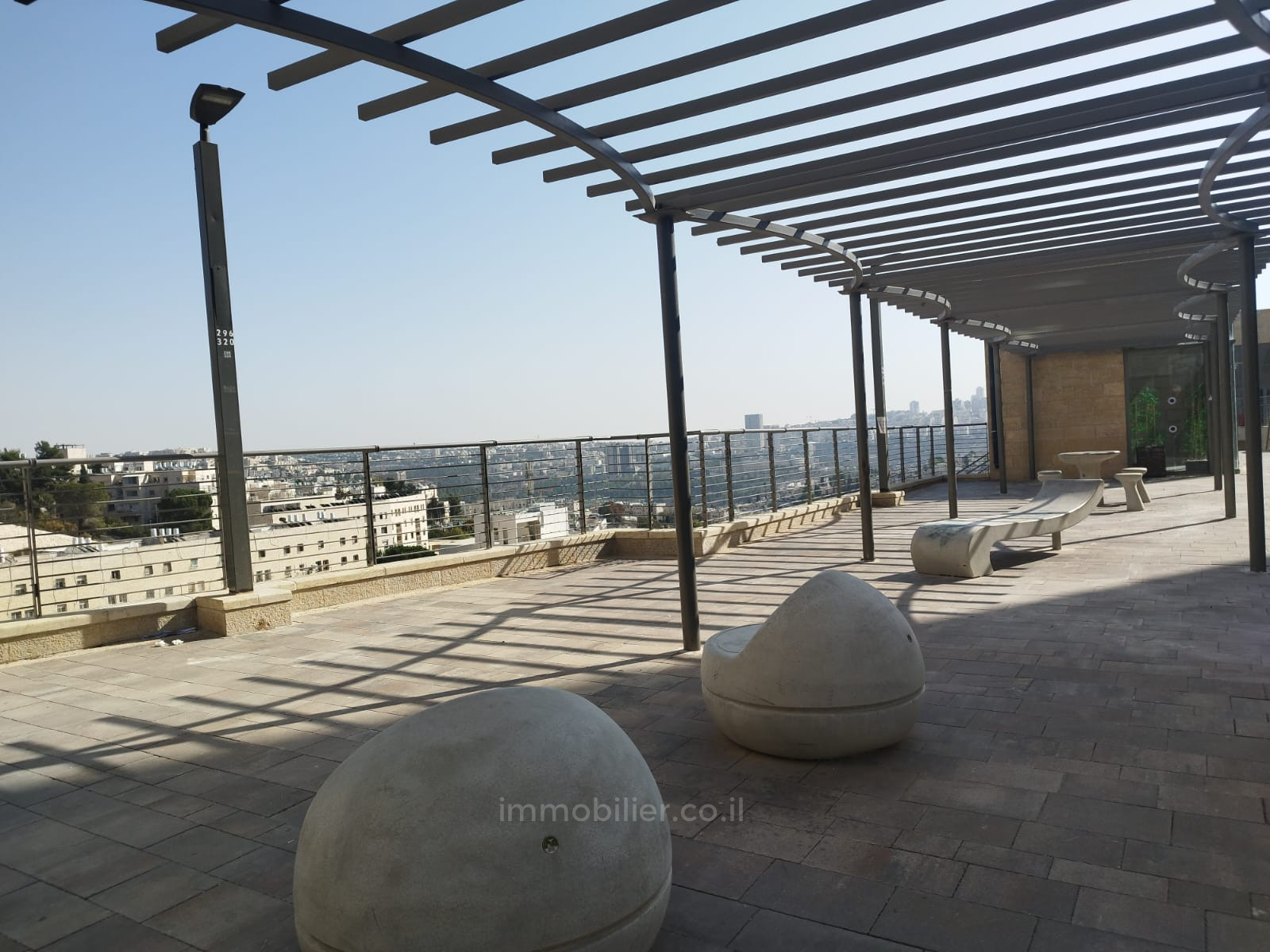 Apartamento 4 cômodos Jerusalém Ramot 606-IBL-35