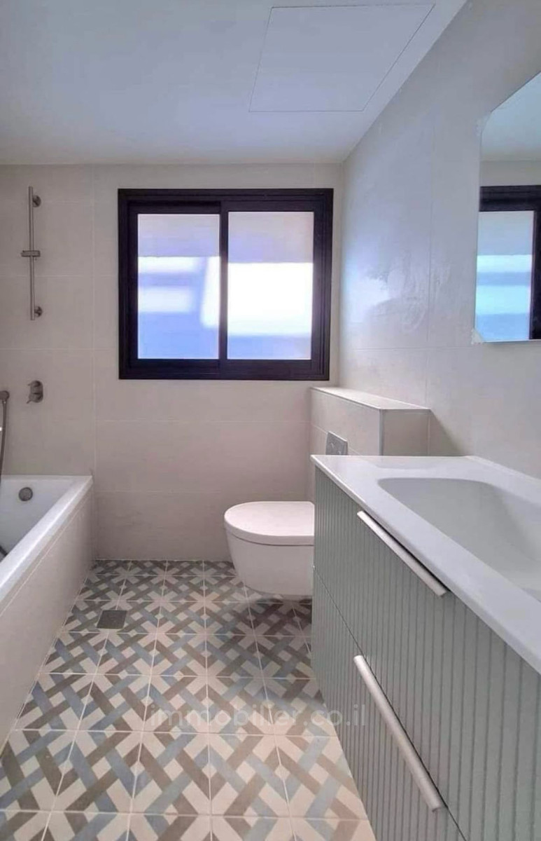 Apartamento 4 cômodos Tel Aviv tel aviv north 627-IBL-26