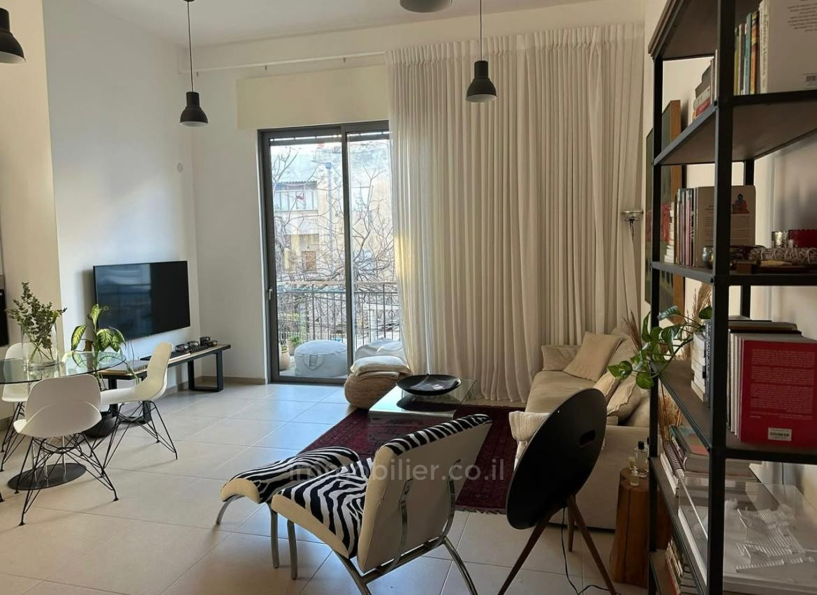 Apartamento 3 cômodos Tel Aviv Primeira linha de mar 627-IBL-29