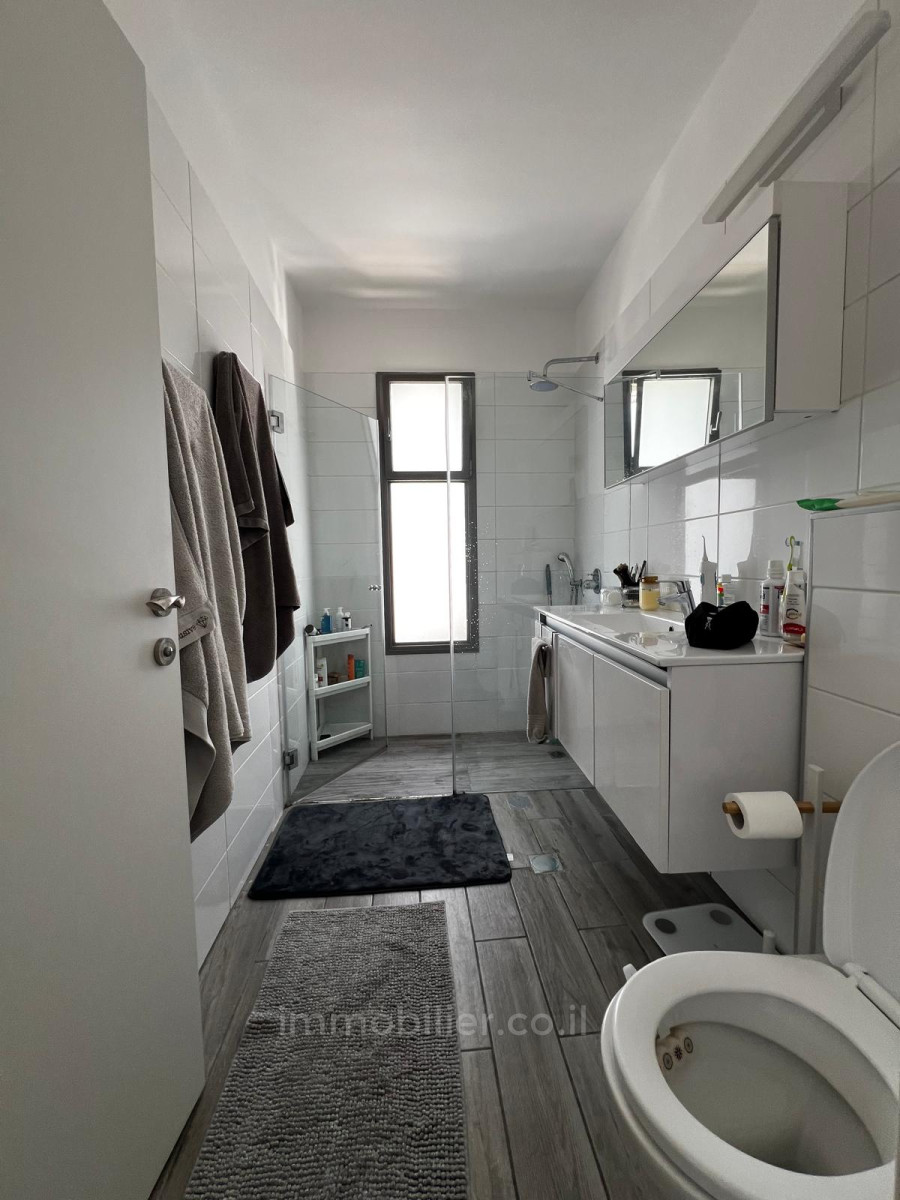 Casarão 5 cômodos Tel Aviv Centro da cidade 627-IBL-40