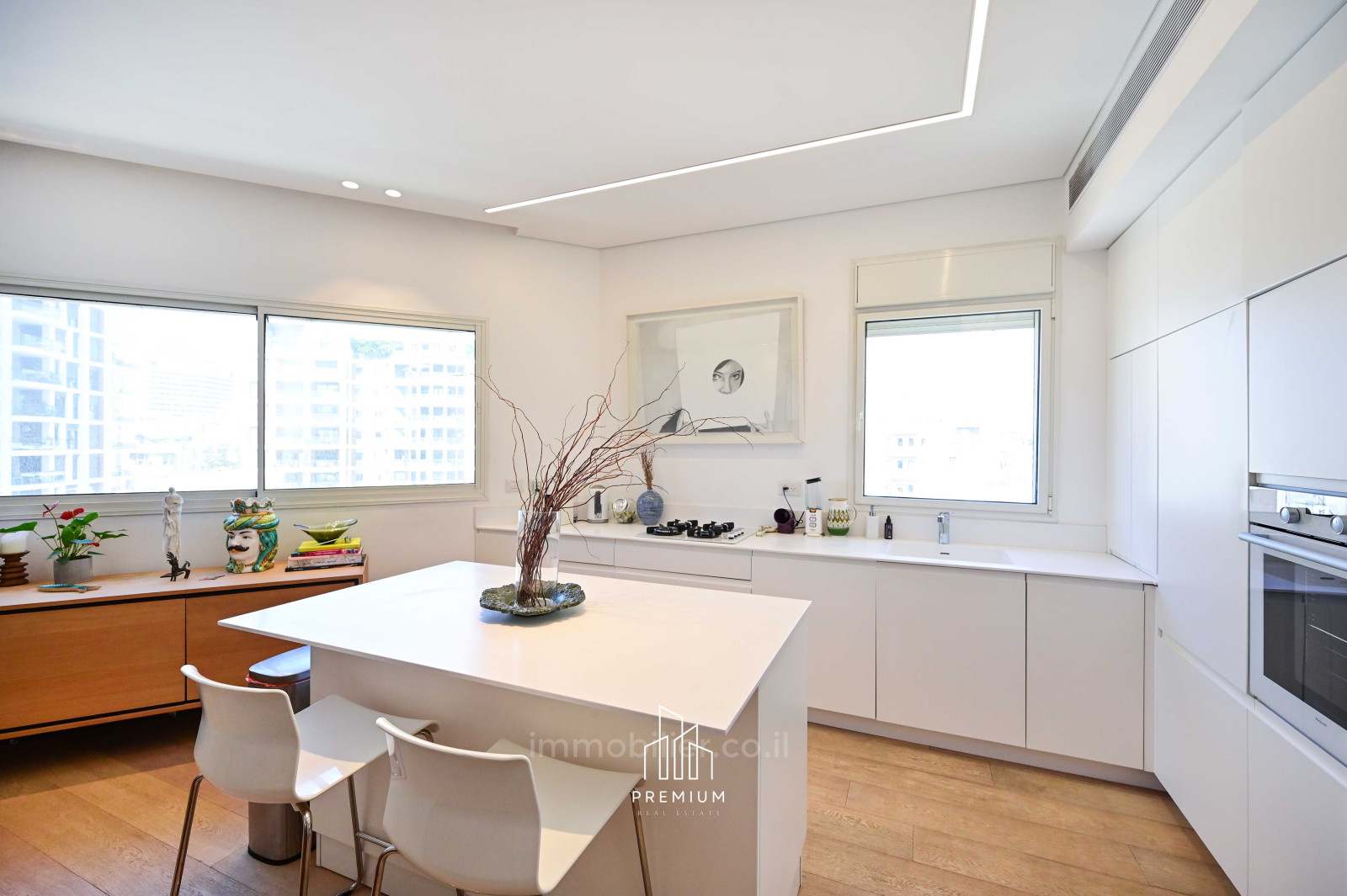 Apartamento 4.5 cômodos Tel Aviv Shenkin 627-IBL-41