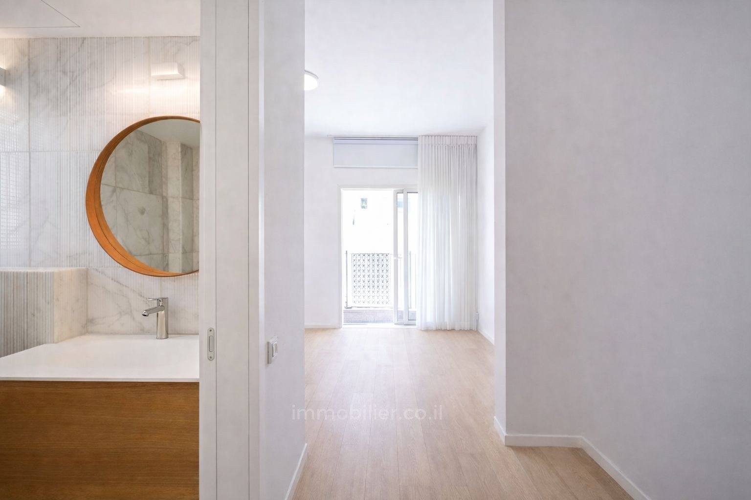 Apartamento 4.5 cômodos Tel Aviv Shenkin 627-IBL-59