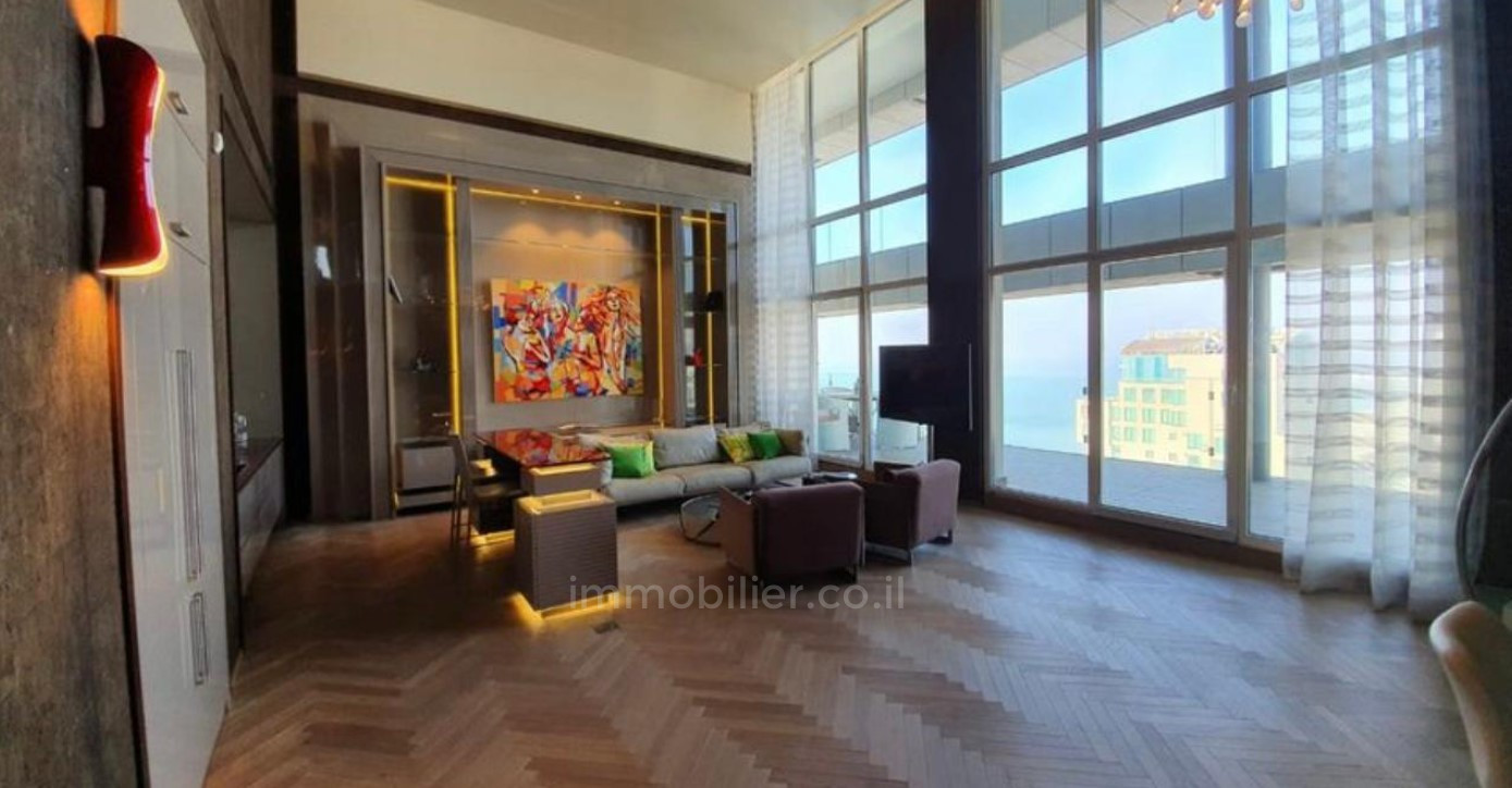 Duplex 4 cômodos Tel Aviv Primeira linha de mar 633-IBL-13