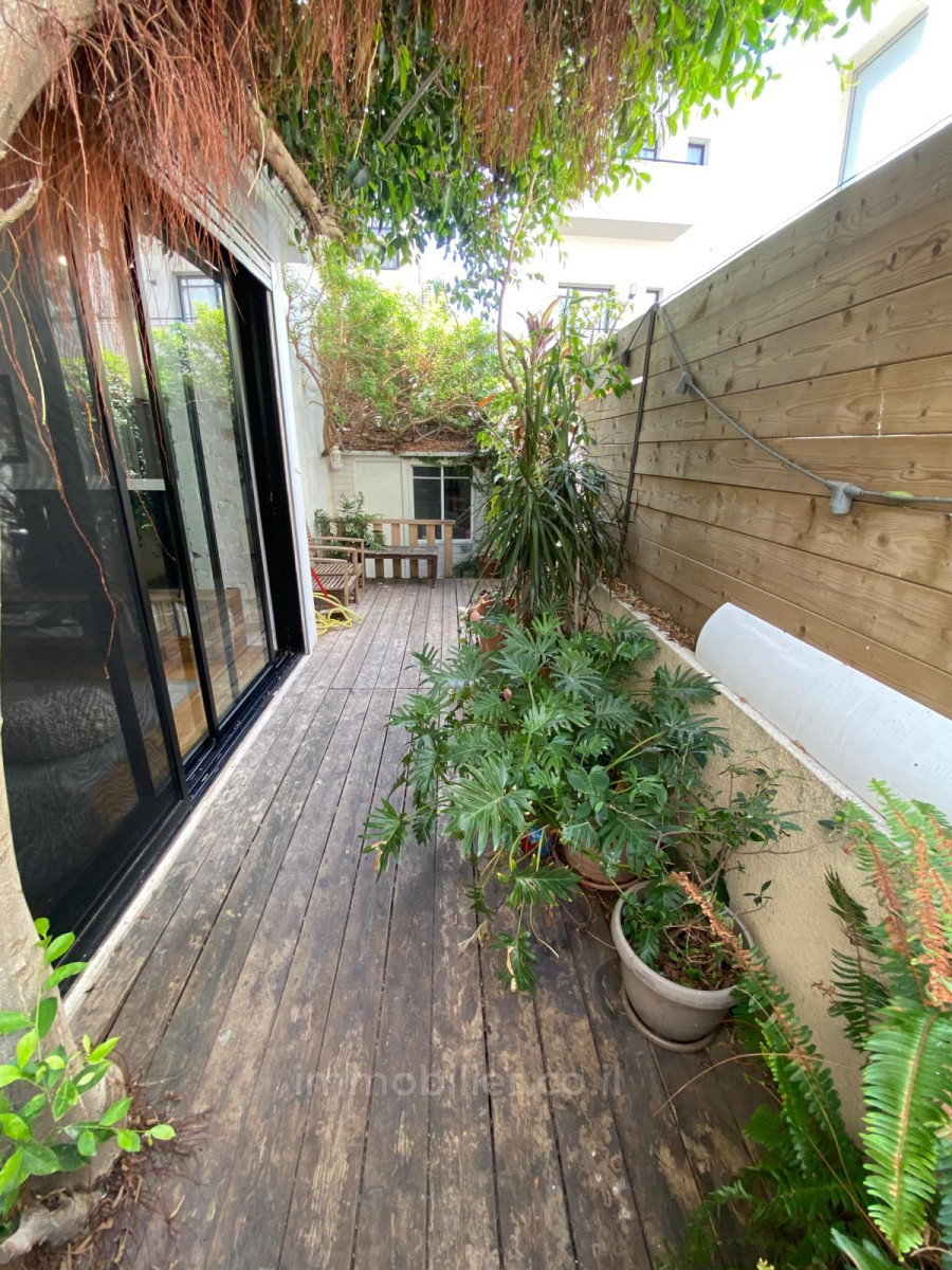 Apartamento garden 3 cômodos Tel Aviv Neve Tsedek 633-IBL-1