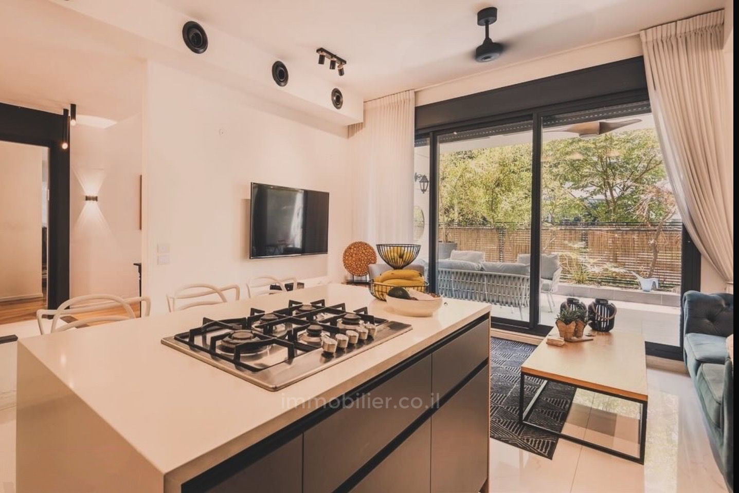 Apartamento garden 3 cômodos Tel Aviv Lev Tel-Aviv 633-IBL-20