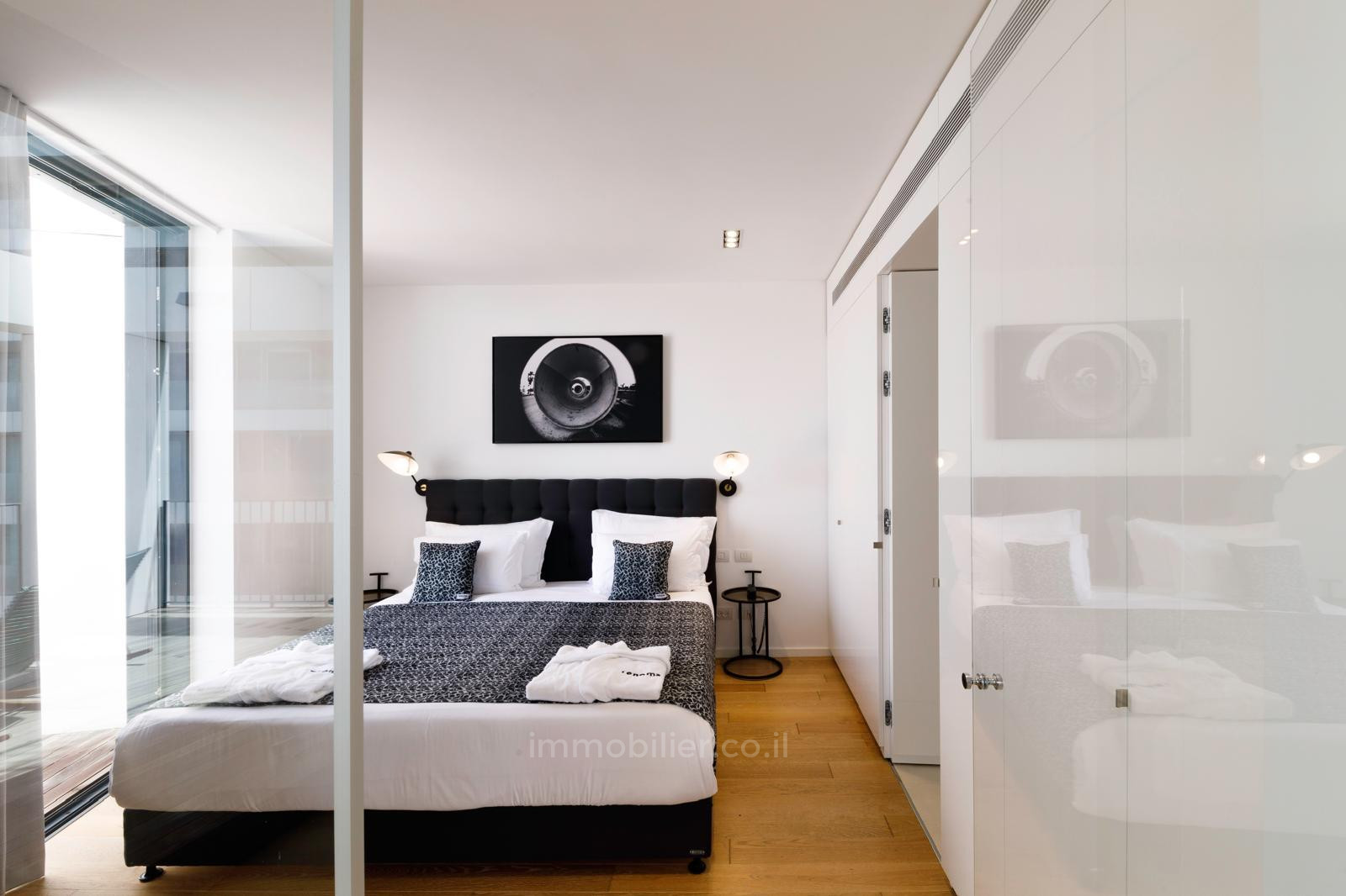 Cobertura 4 cômodos Tel Aviv Primeira linha de mar 633-IBL-42