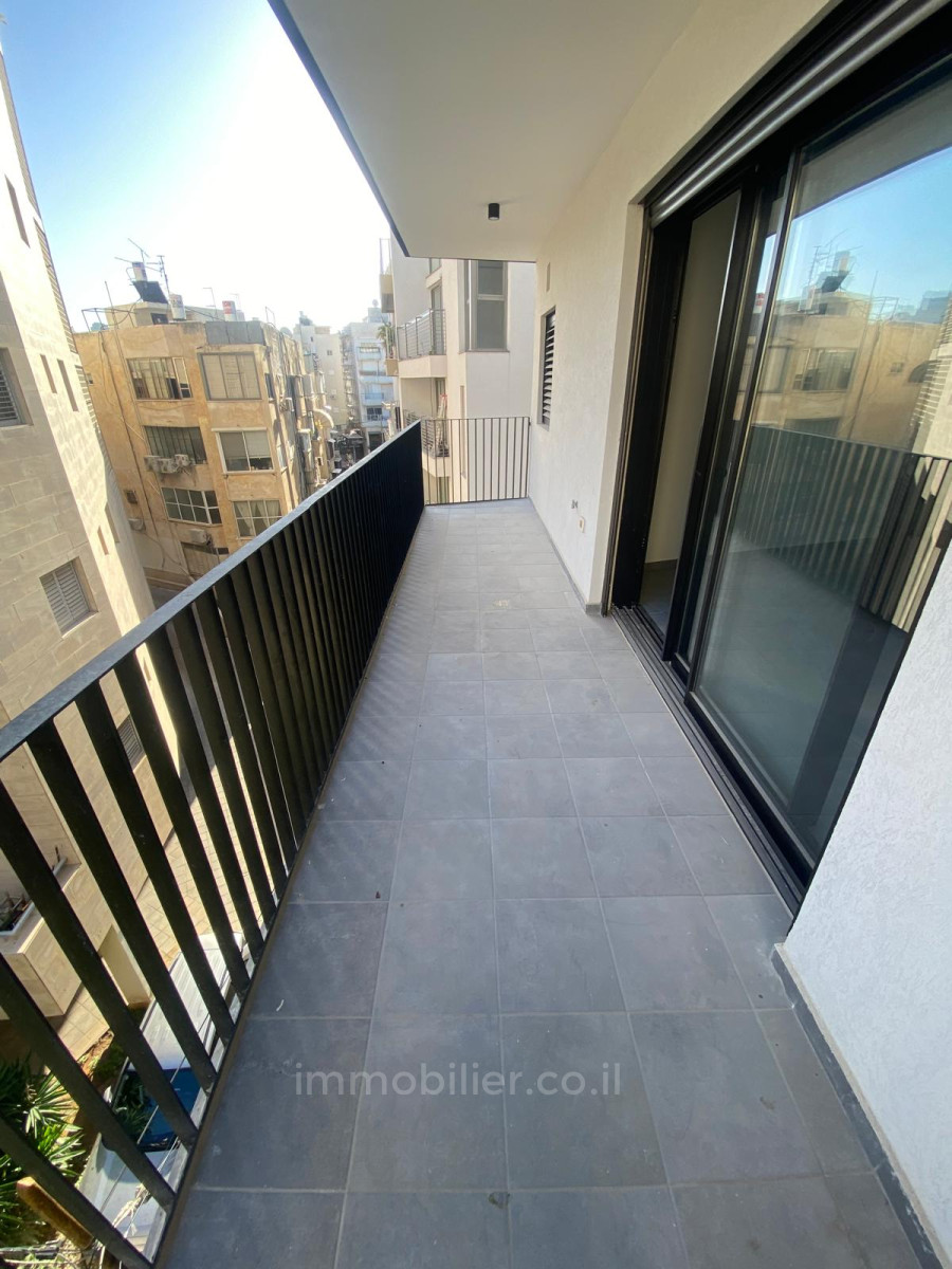 Apartamento 4 cômodos Tel Aviv Centro da cidade 633-IBL-49