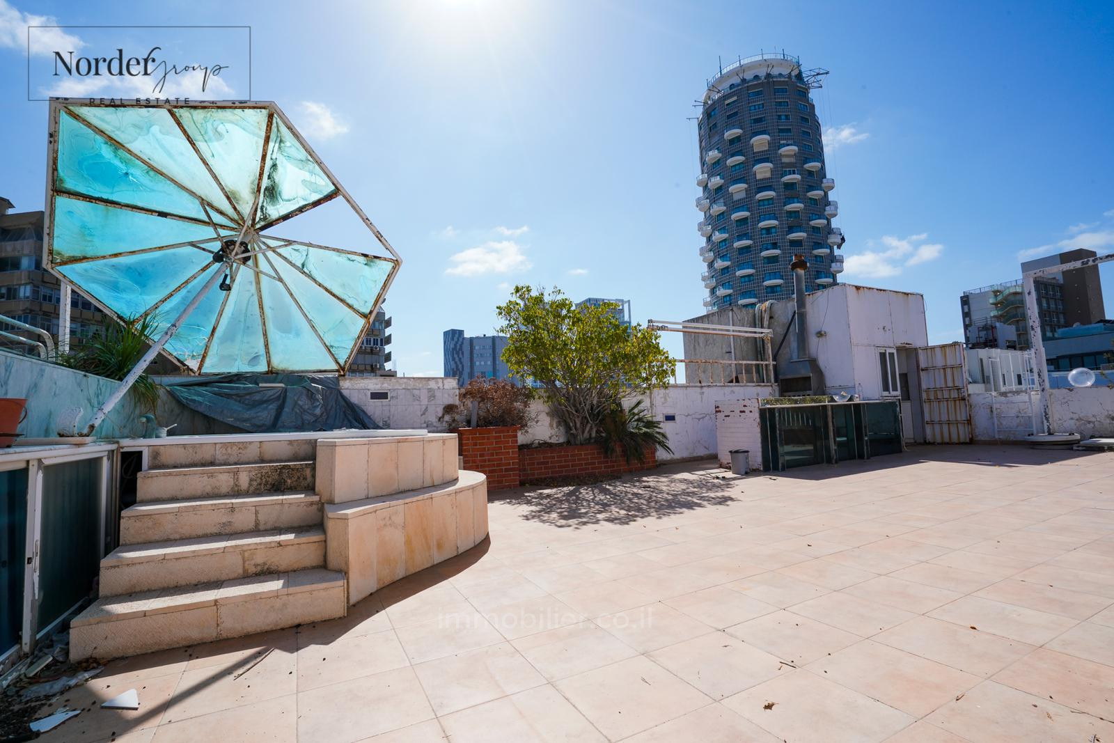 Cobertura 4 cômodos Tel Aviv Ben-Yehuda 633-IBL-4