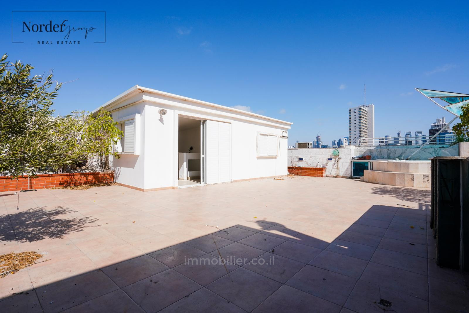 Cobertura 4 cômodos Tel Aviv Ben-Yehuda 633-IBL-4