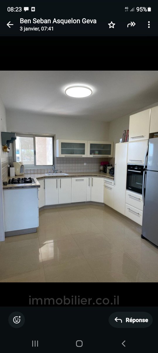 Apartamento 5 cômodos Ascalão Afridar 634-IBL-6
