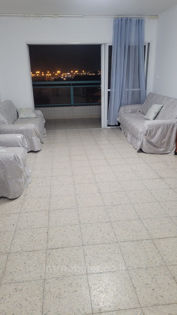 Apartamento 3 cômodos Ashdod Alef 634-IBL-9
