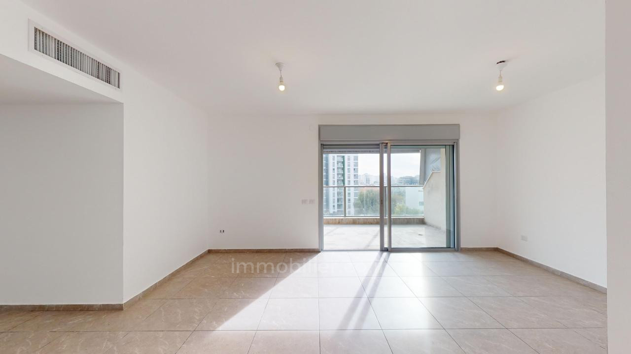 Apartamento 4 cômodos Tel Aviv Neve Ofer 642-IBL-12